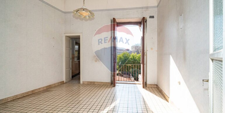 20250729150114-972324-8