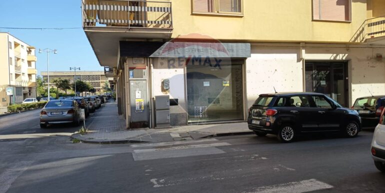 20250729181213-972370-6