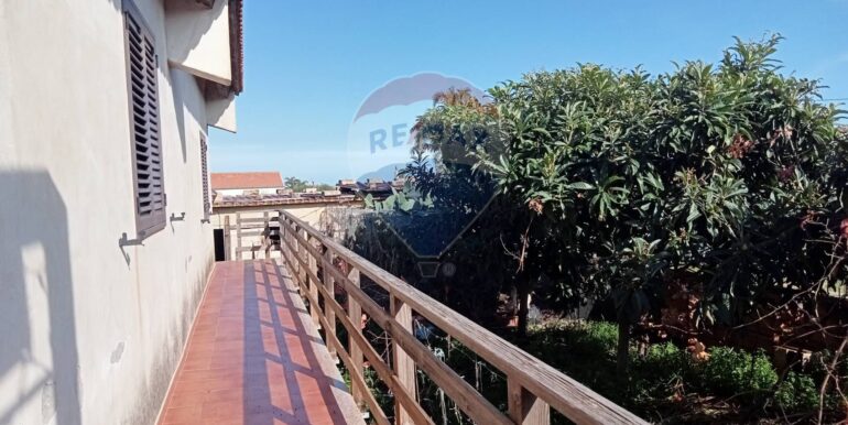 20250123111412-920004-15