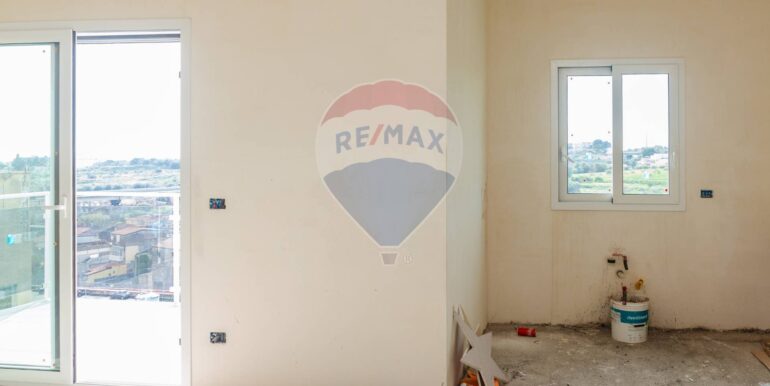 20250125155040-921236-19