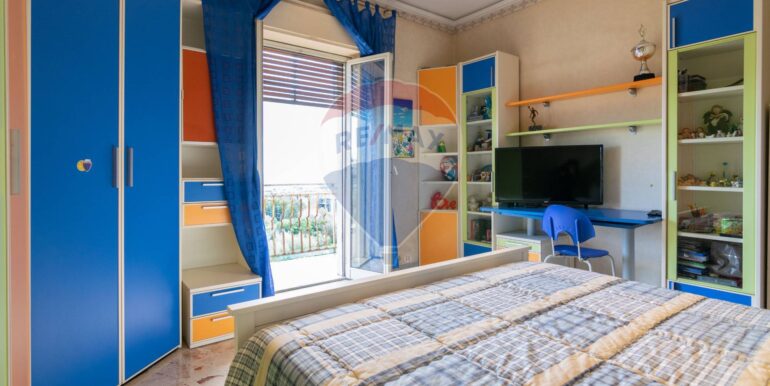 20250206163906-924733-12