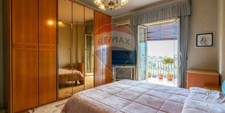 20250206163924-924733-17