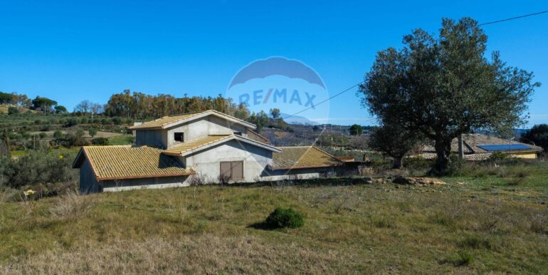 20250214112046-929439-4