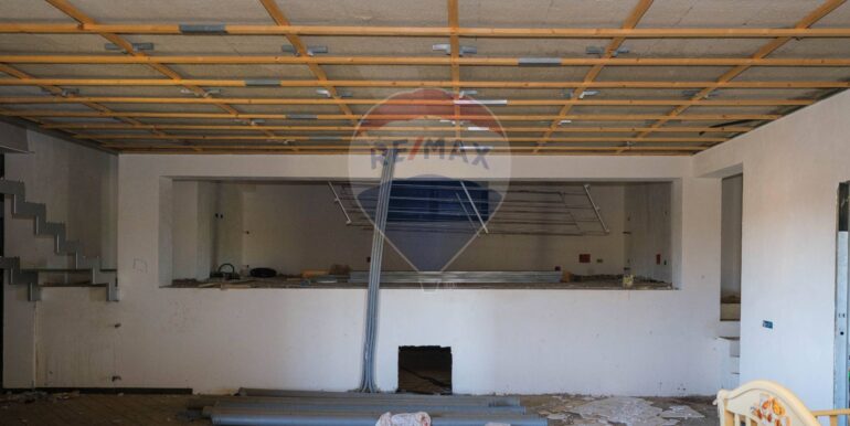 20250214112117-929439-8