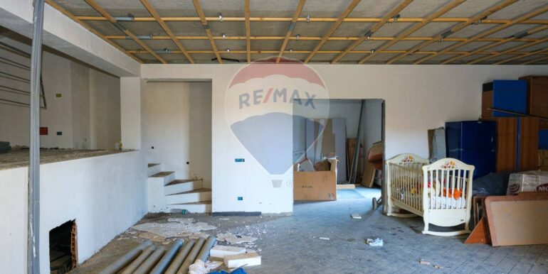 20250214112124-929439-9