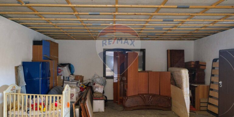 20250214112135-929439-11