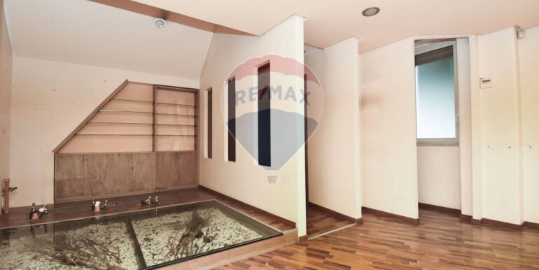 20250219104037-930254-16