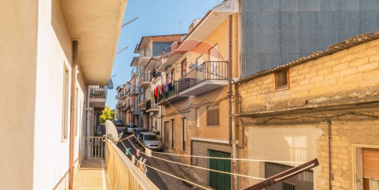 20250308120400-934799-23