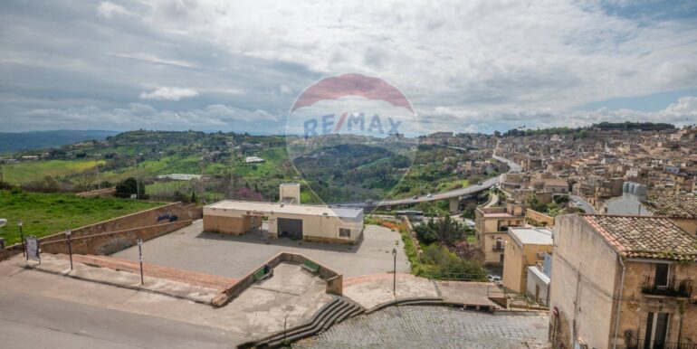 20250408191429-940364-17