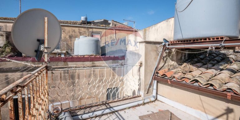 20250506113214-941539-7