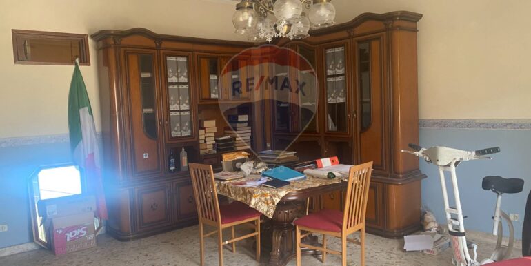 20250517111035-949795-7