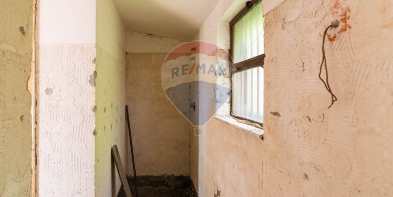 20250624104036-961345-12