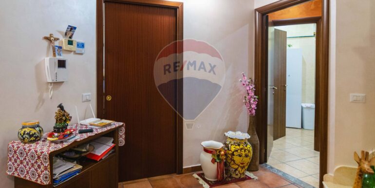 20250624180357-961652-12