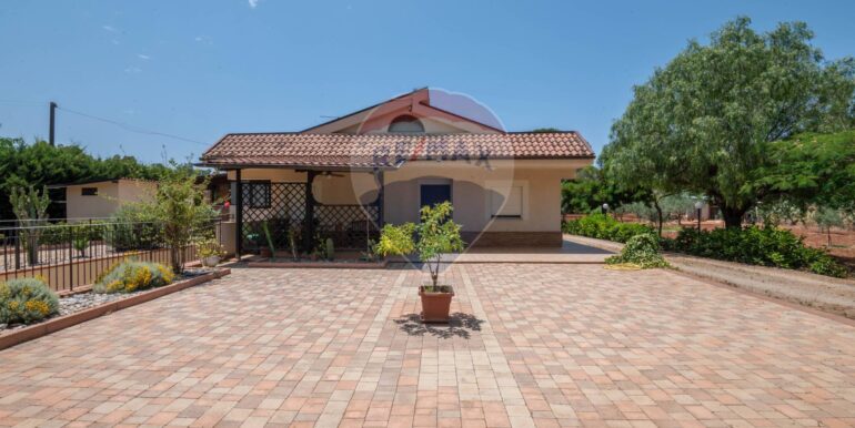 20250625234541-960512-4