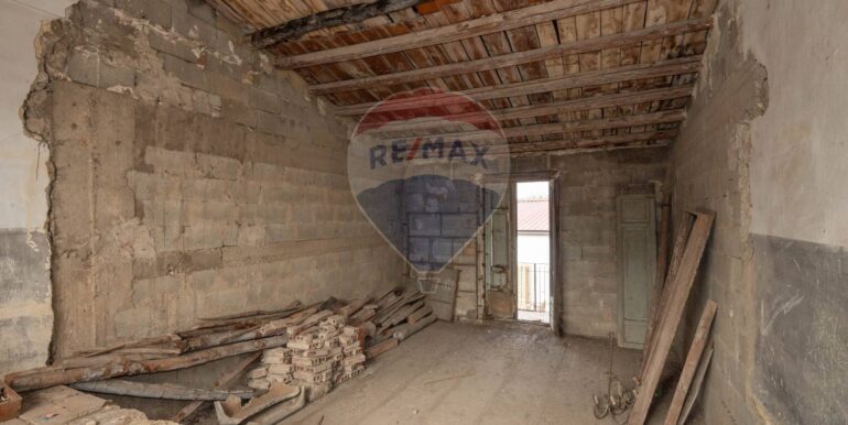 20250630152140-963454-11