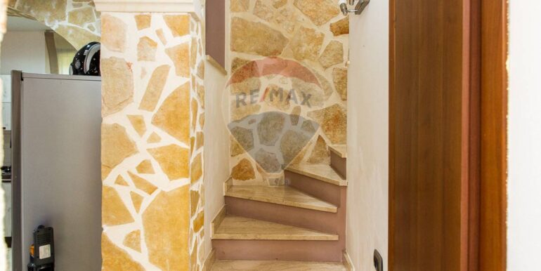 20250701183444-963793-22