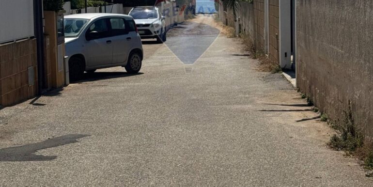 20250703185213-963917-11