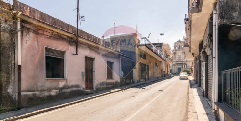 20250704204709-965301-1