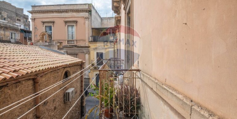 20250707110450-965403-11