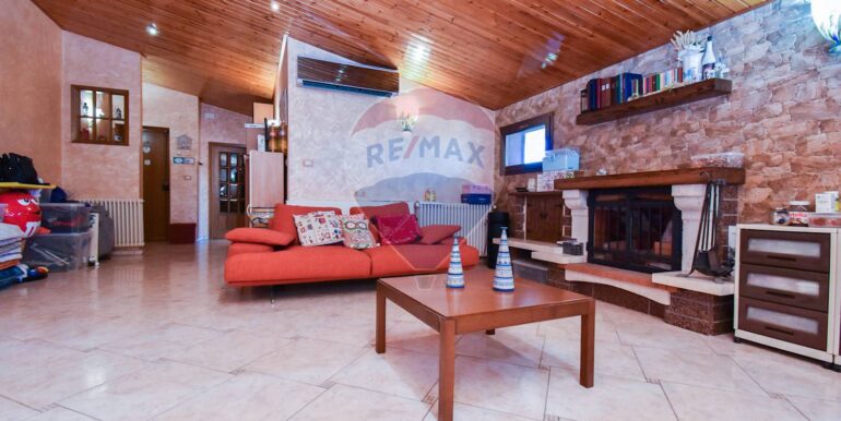 20250710180729-965992-44