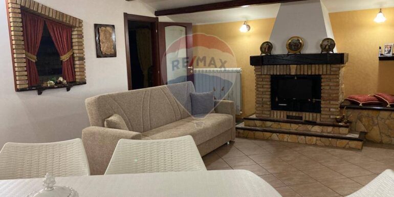 20250716235048-968592-14