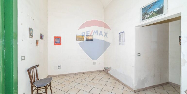 20250717161038-968759-12