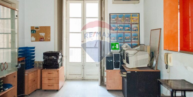 20250723183014-967117-10