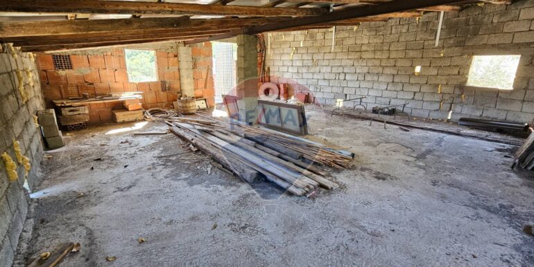 20250727181247-972024-4