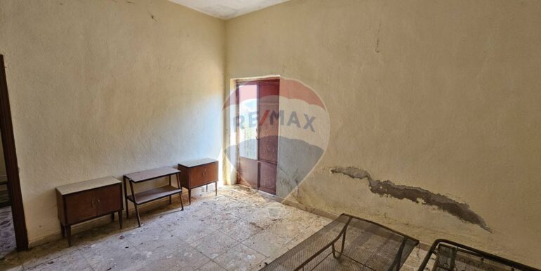 20250727183552-972024-52