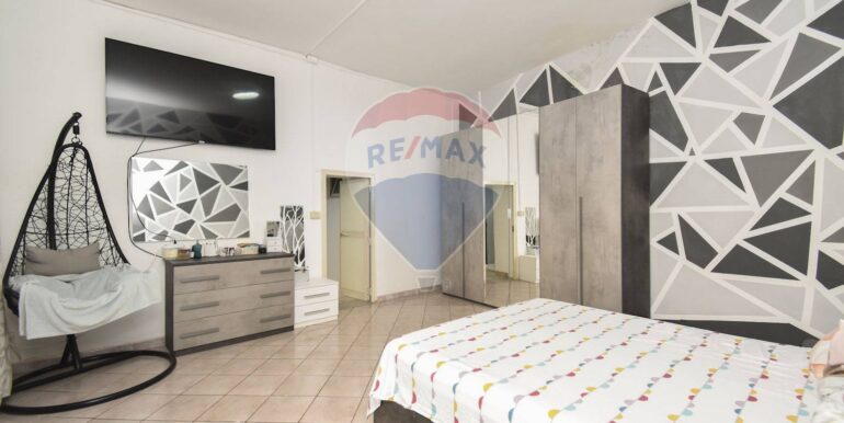 2025073013110-972423-12