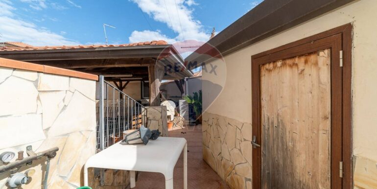 2025080192300-972892-13