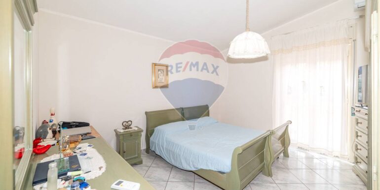 2025080192434-972892-25