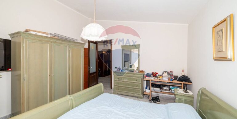 2025080192437-972892-26