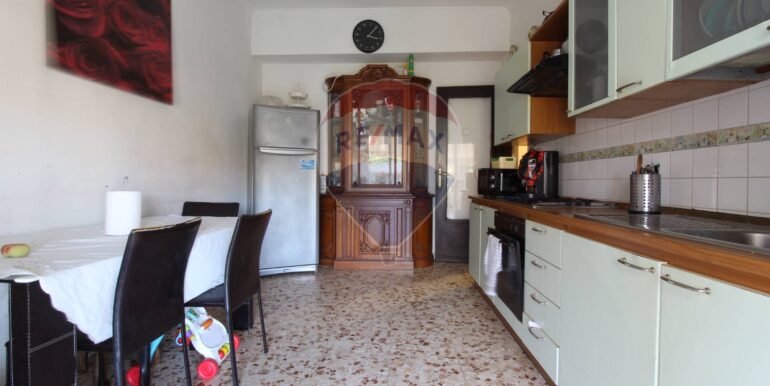 20250802124210-973159-11