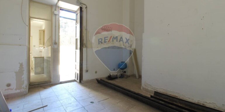 20250802125603-973166-6