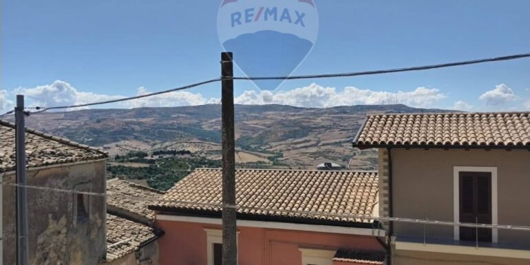 2025080294759-973115-7