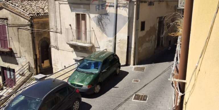 2025080294844-973115-22