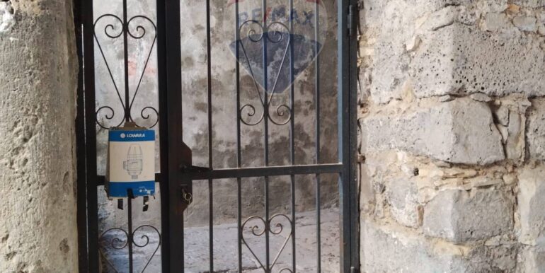 2025080294853-973115-25