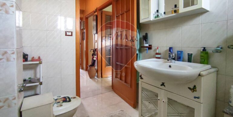 2025080493411-973202-12