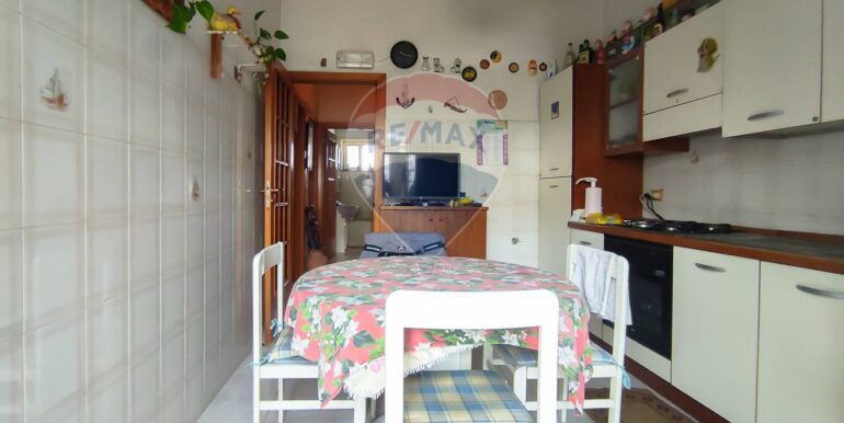 2025080493411-973202-19