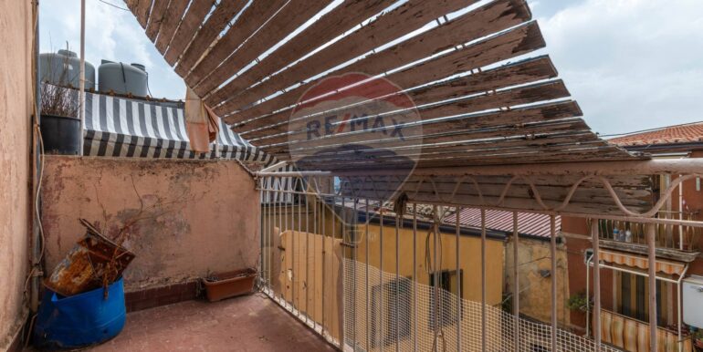 20250806184040-974005-16