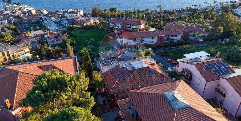 20250812185327-974755-10