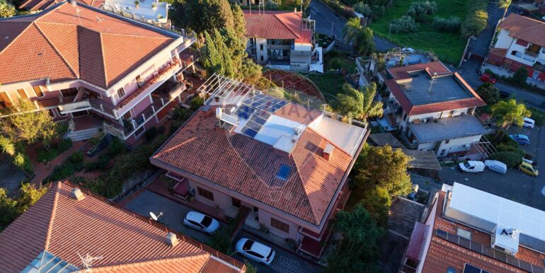 20250812185327-974755-11