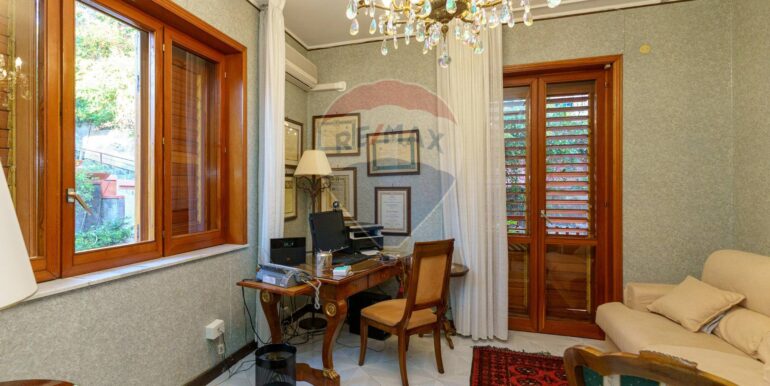 20250812185331-974755-20