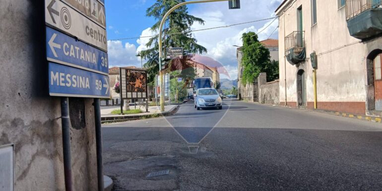 20250812192128-974757-2