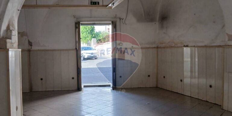 20250812192146-974757-10