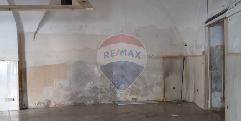 20250812192152-974757-13