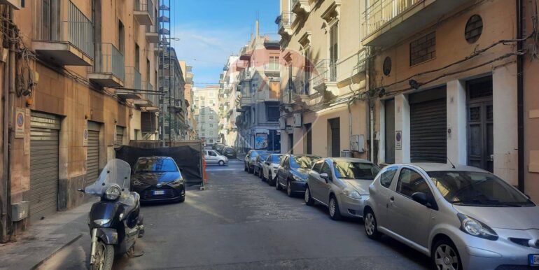 20250819170657-975072-4