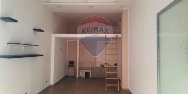 20250819170714-975072-12