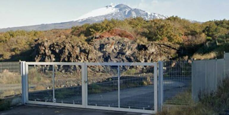 20250821122323-975275-0